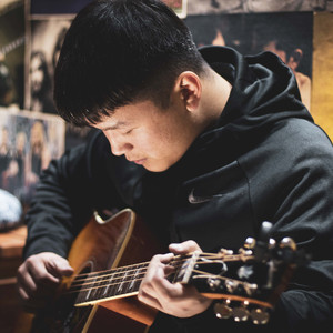 亚洲AV激情无码专区在线下载
